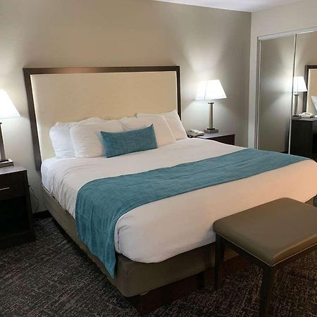 Executive Residency Franklin Inn Room photo
